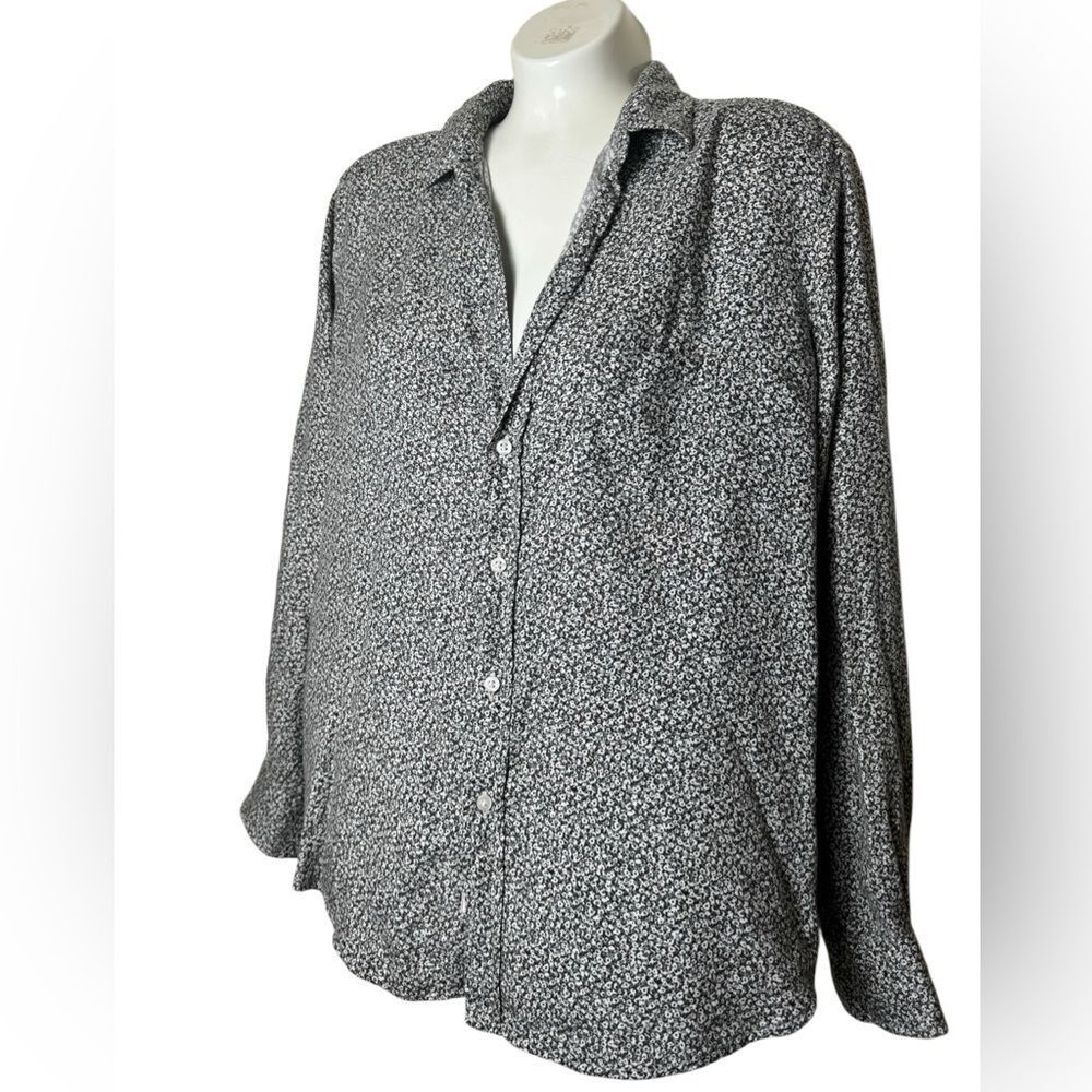 Frank & Eileen Floral Button Down Top - Picture 4 of 11